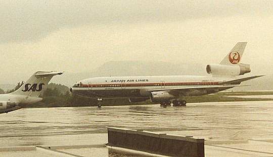 JAL DC10